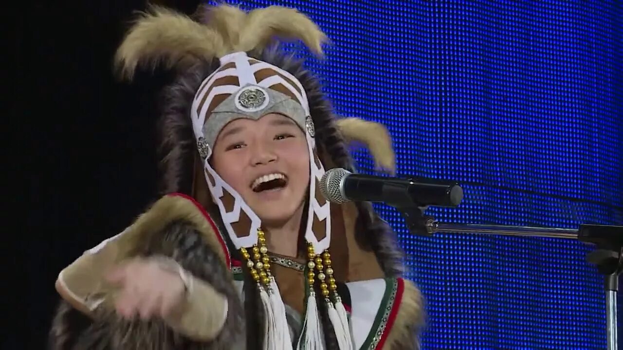 Добун саха. Якутские барабанщики. Добун барабанщики саха политехнического лицея. Этно фольклорный ансамбль добун. Добун саха.