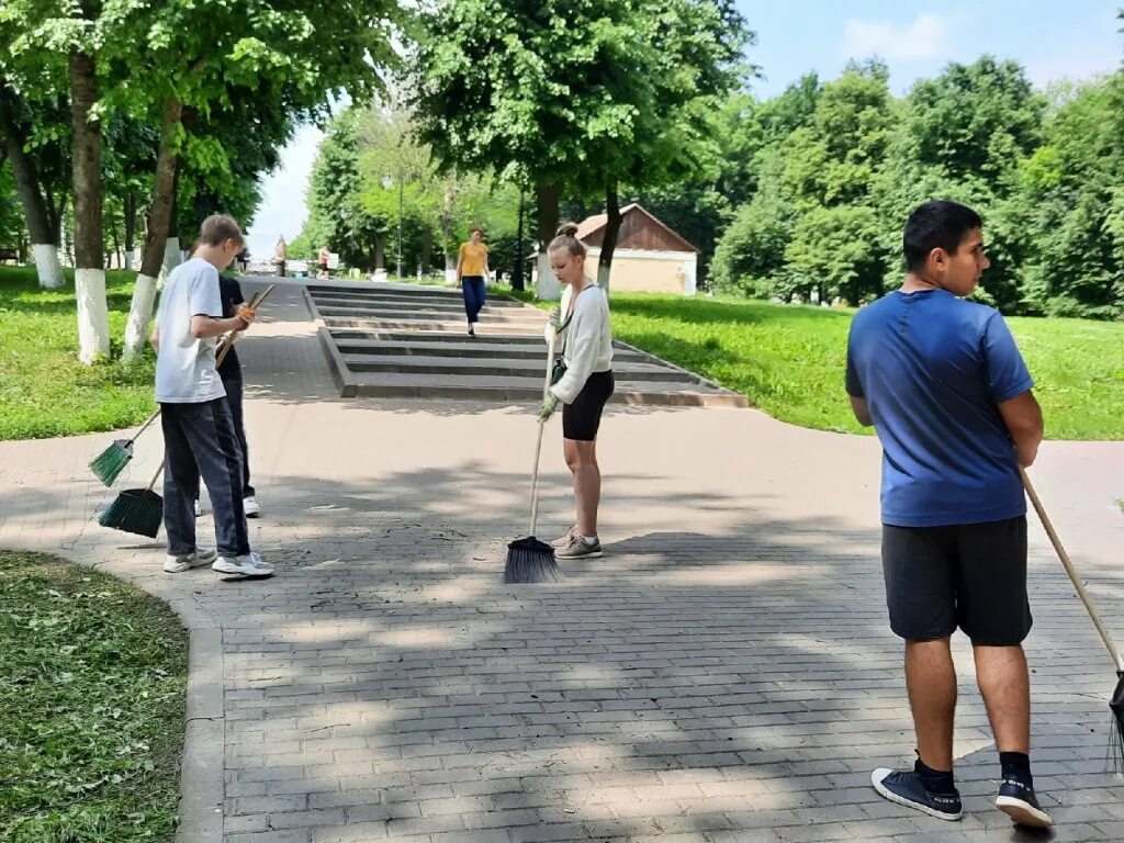 Центр занятости населения богородицк. Центр занятости богородицк. биржа труда богородицк. азимут богородицк.