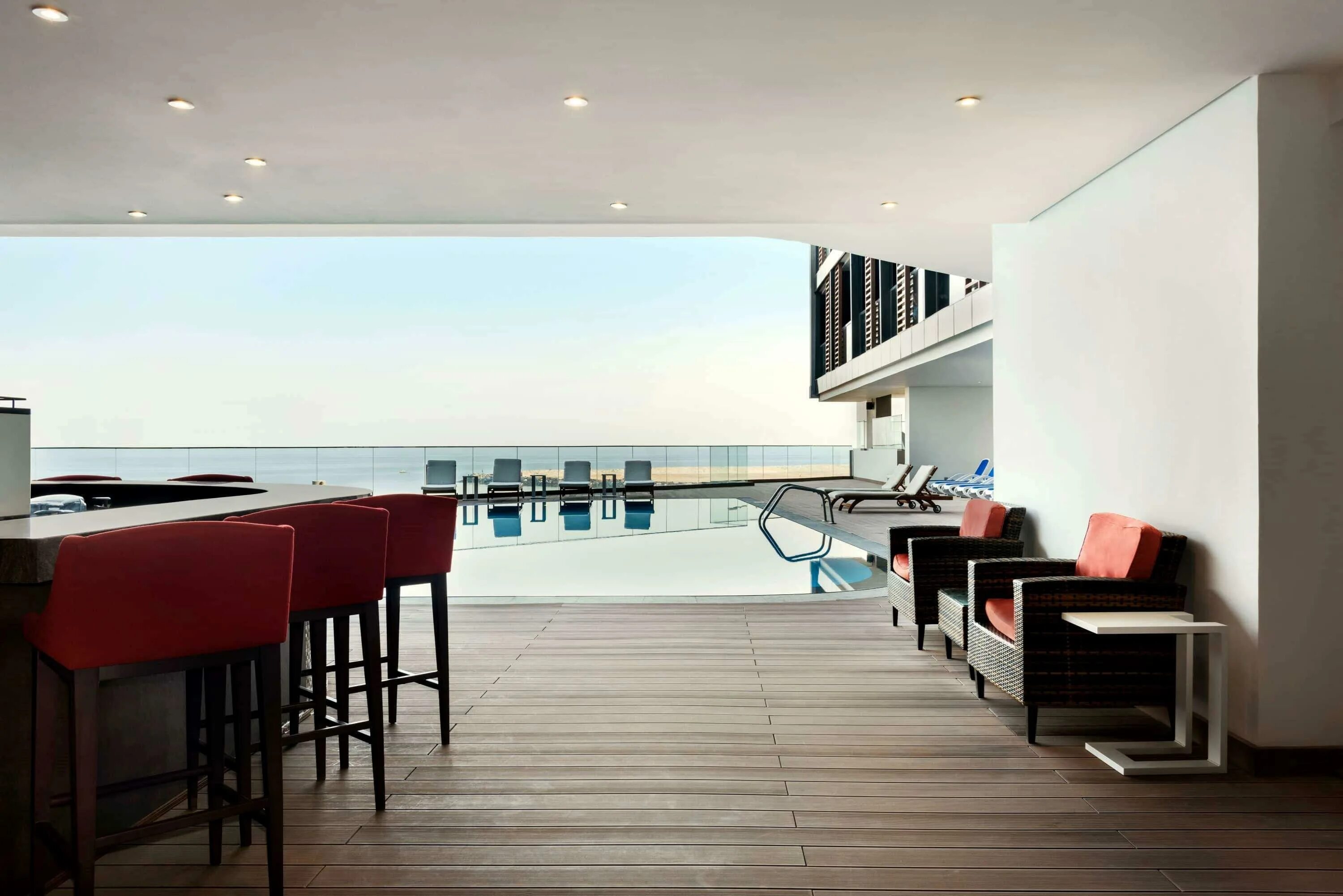 Garden ajman corniche 4 оаэ. Wyndham garden оаэ. отель wyndham garden ajman corniche. wyndham garden ajman 4 **** (аджман бич). wyndham garden ajman corniche пляж.