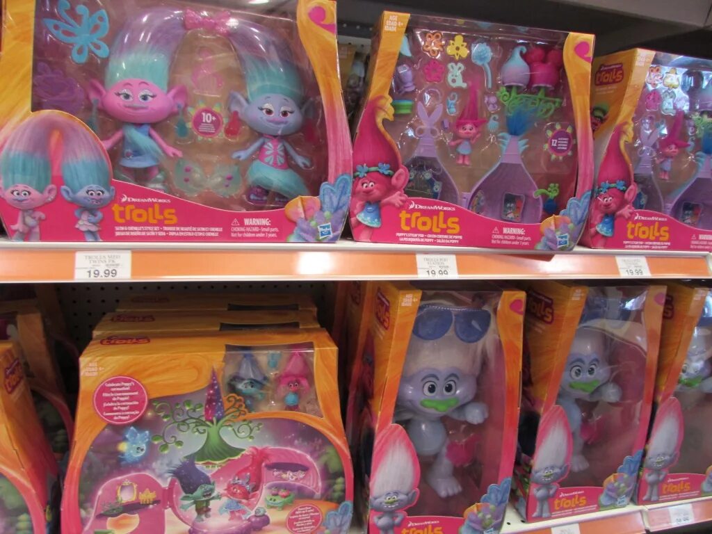 волшебное дерево троллей. альбом для карточек тролли - большие гастроли. игровой набор hasbro trolls b7351. игровой набор hasbro trolls c1013. тролли.