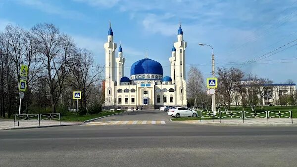 Улица адыгейская майкоп. Национальный музей Республики Адыгея Майкоп. Советская 186 Майкоп. Улицы Майкопа Адыгея. Национальный музей город Майкоп улица Майкопская.