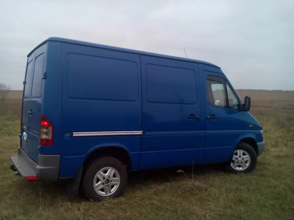 Mercedes-Benz Sprinter 1997. Mercedes Sprinter 1997. Мерседес Спринтер 1997. Mercedes Sprinter 210d 1999 Side.