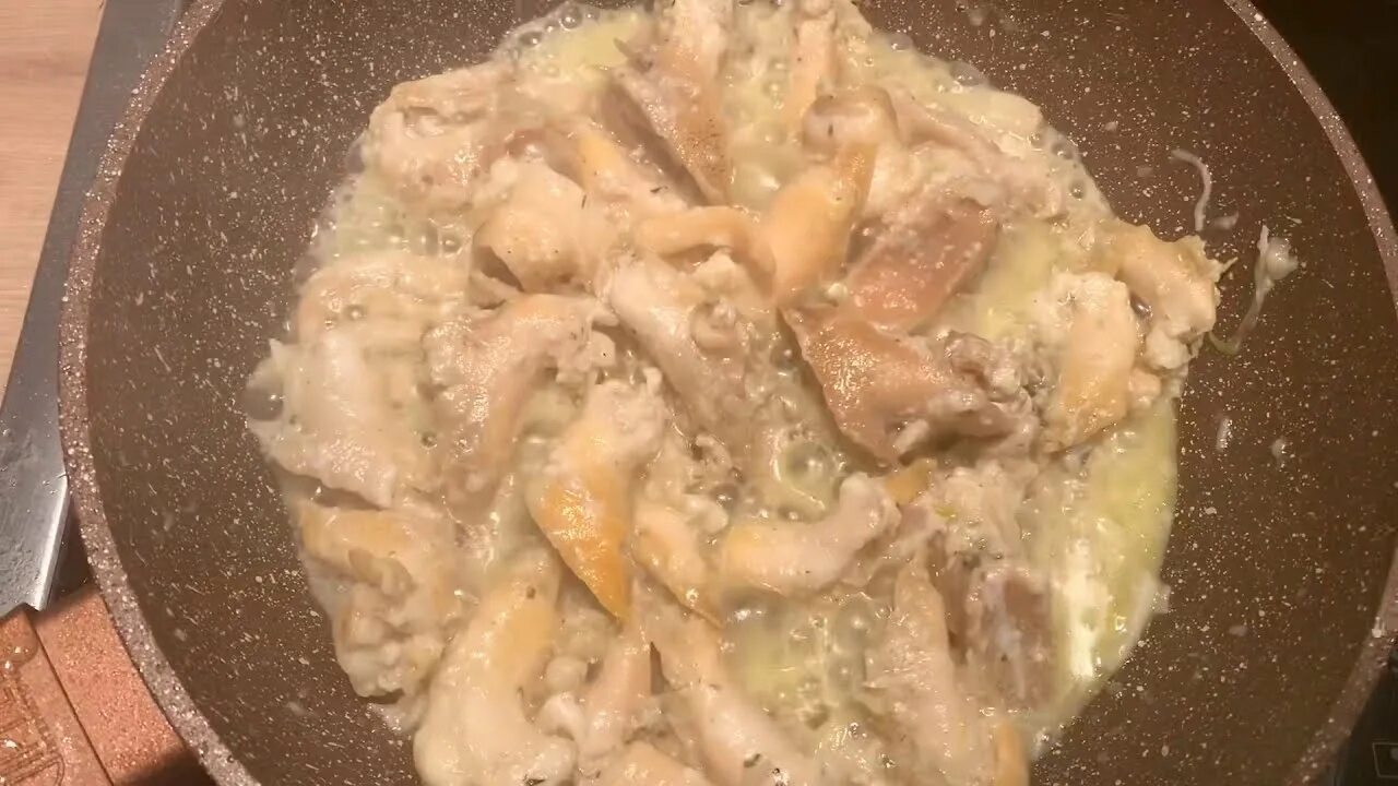 мясо трубача. трубач моллюск филе. трубач морепродукт. трубач дальневосточный. трубач жареный.