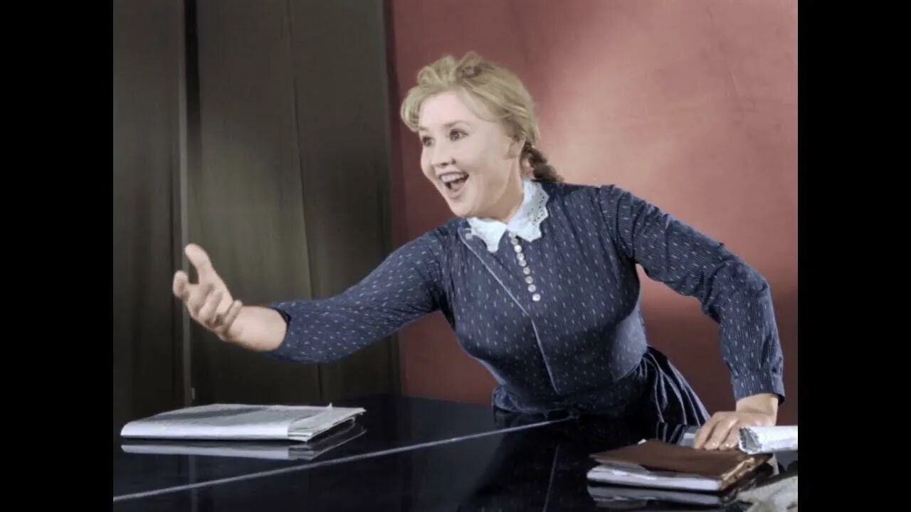 Приходите завтра поет бурлакова фрося. Фрося бурлакова кадры. Екатерина савинова актриса. Приходите завтра поет бурлакова фрося. Фрося бурлакова вдоль по питерской.