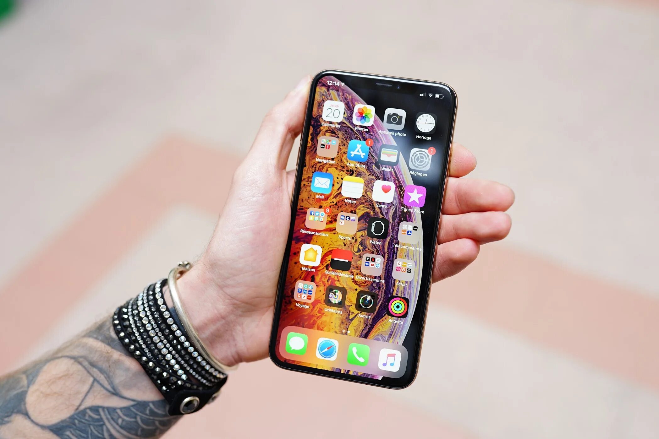 Айфон 10 pro max цена. Iphone 10 Max. Iphone x s Max. Iphone x kredit. Айфон 299.