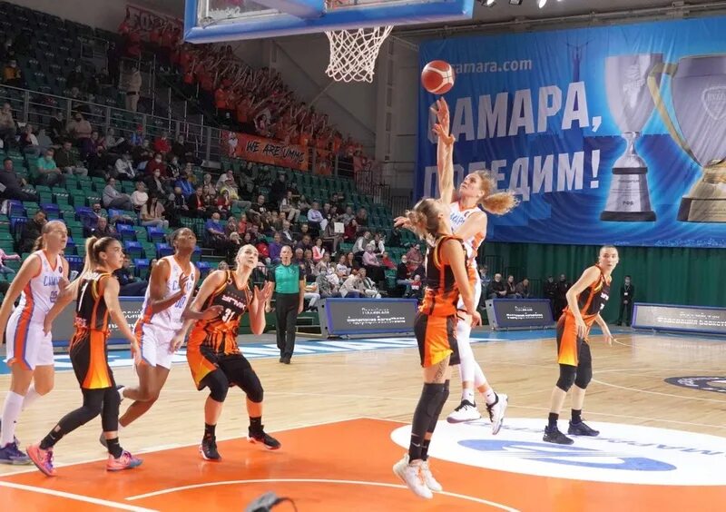 Дюсш 1 якутск баскетбол. Казань basket cup баскетбол. Спортзал баскетбол. Соревнования по баскетболу. Баскетбол девочки.