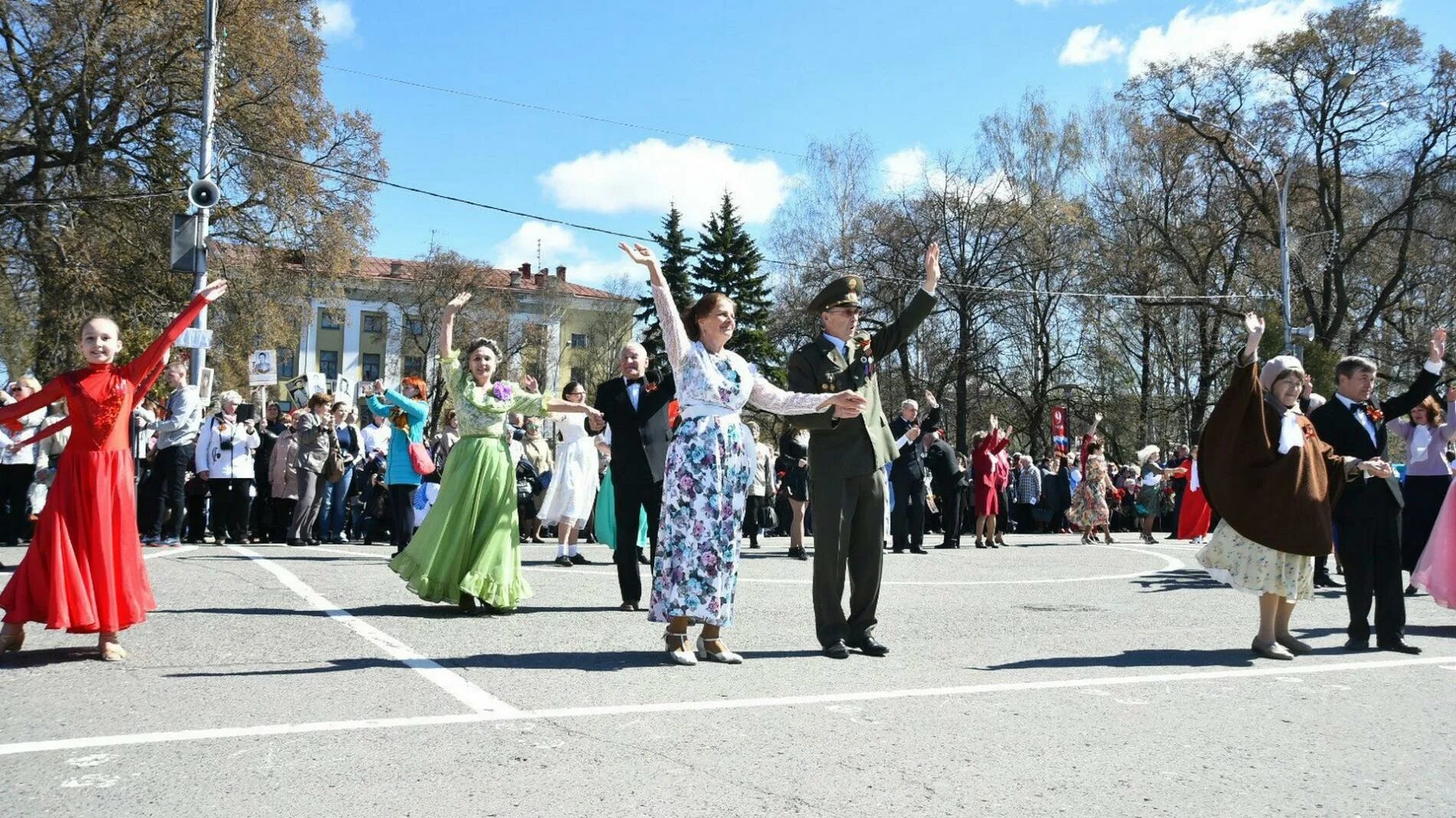 1 мая вологда. Майский Вологда. Праздник 1 мая Вологда. Вологда в мае. 9 Мая Вологда.