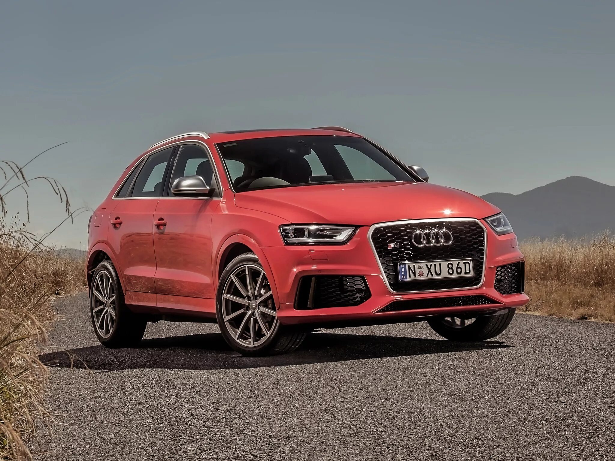 Audi q3 2014. Ауди rs q3. audi rs q3 2014. audi q3 rs3. audi rs3 2013.