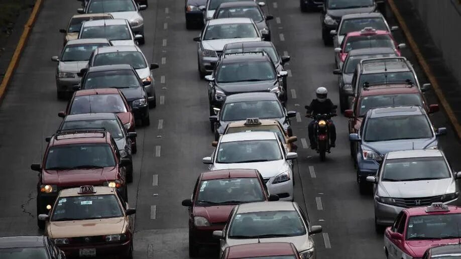 Смог машина что это. Смог от машин. heavy traffic pollution. специфика загрязнения от автомобиля. mexico city traffic.