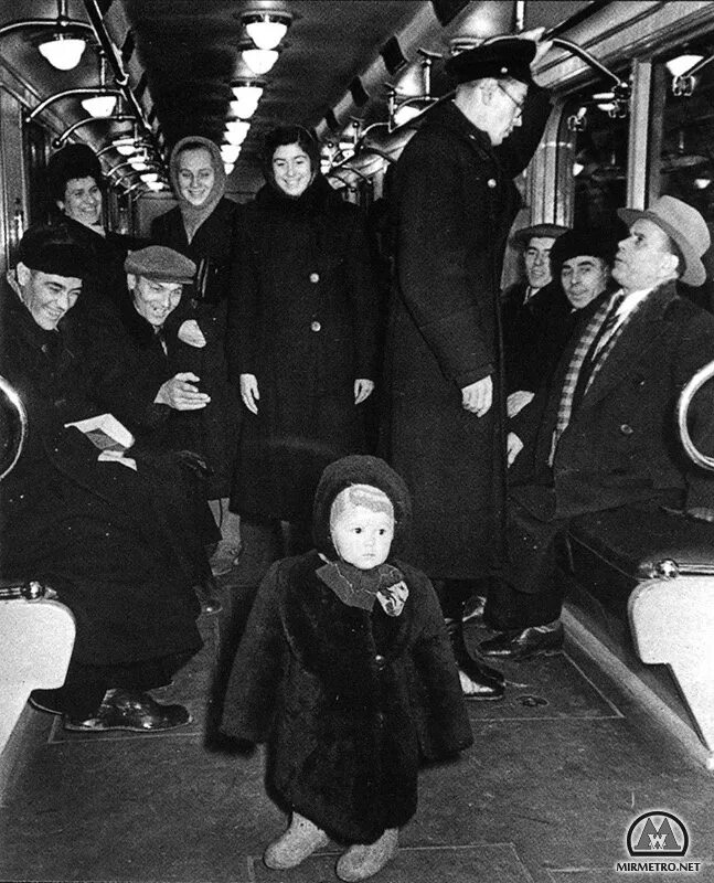 Метро автово 1955 год. Метро владимирская 1955. Открытие ленинградского метрополитена 1955. Метро ленинград 1955. Метро ленинград 1955.