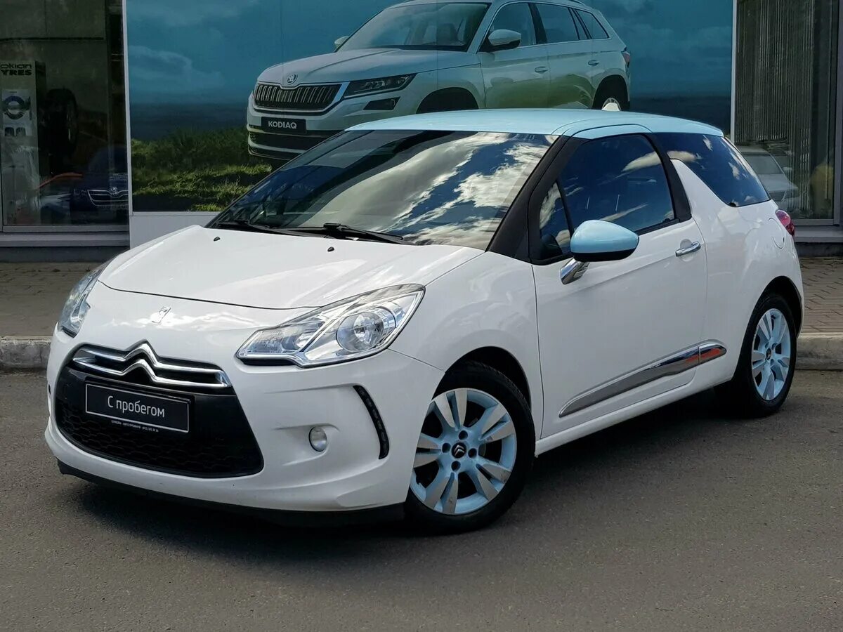 Citroen ds4. Citroen ds4 белый. Белый citroen. Citroen ds4. Ситроен ds4 2013.