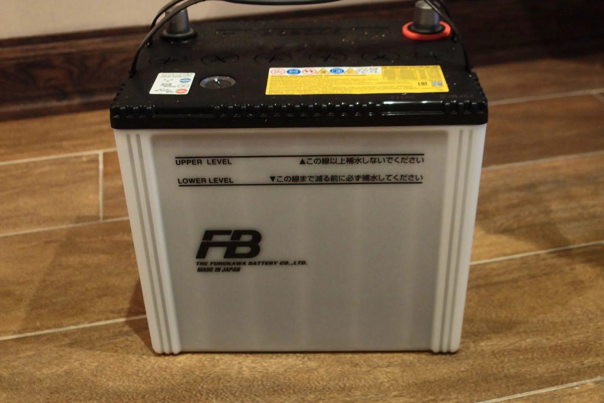Furukawa battery fb. Furukawa Battery fb7000. Furukawa 100d23l. Fb 7000 80d23r 12в 68ач 550а. Аккумулятор fb Altica Premium 100d23l.