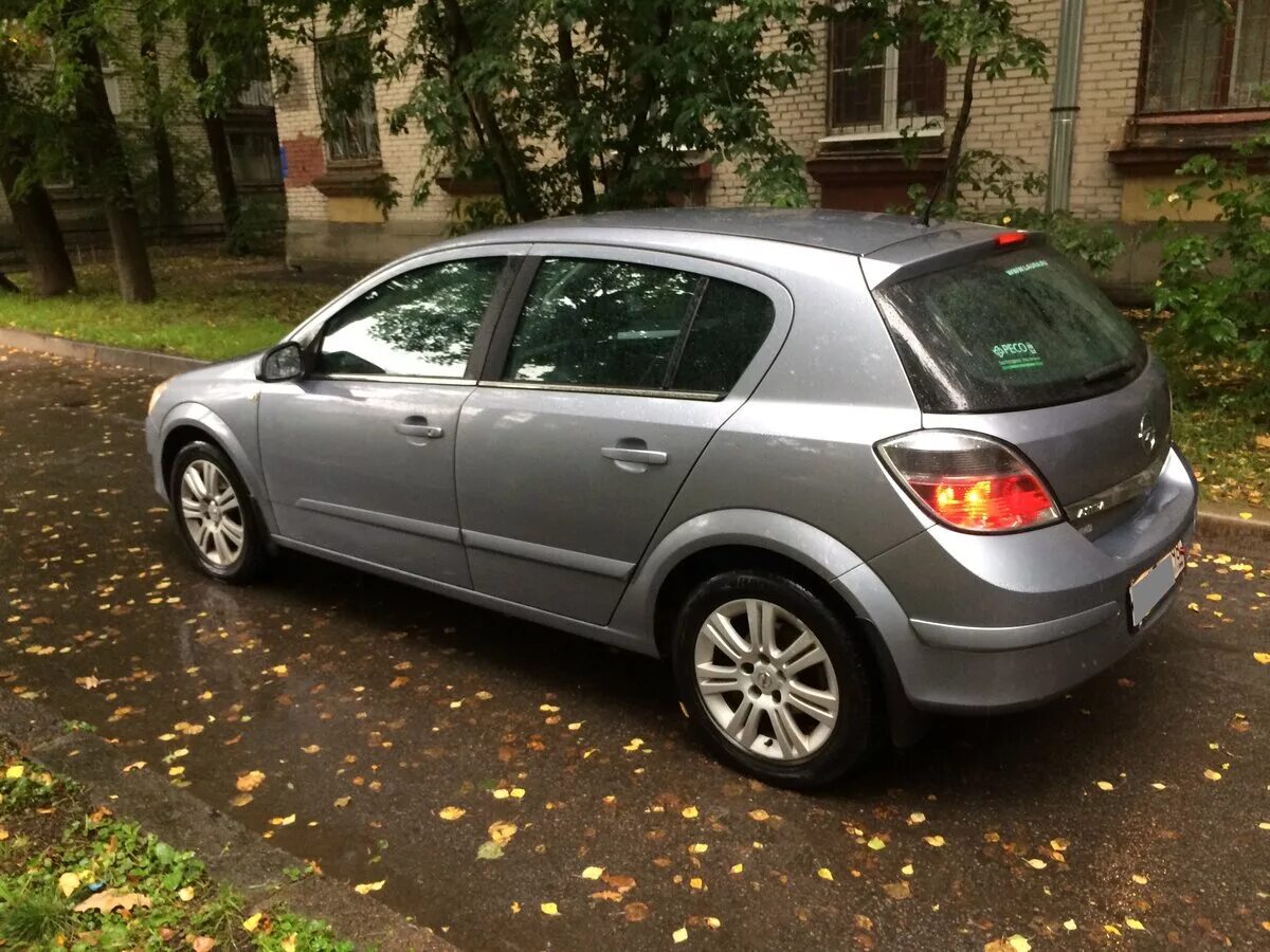 Опель хэтчбек 2008. Opel Astra h 2008 1.8. Opel Astra 2008. Opel Astra h 2008 хэтчбек.