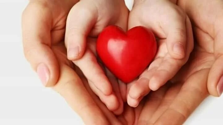 картина сердце матери. мамино сердечко акция. сердечко для мамы. сердце маме. сердечко мама с ребенком.