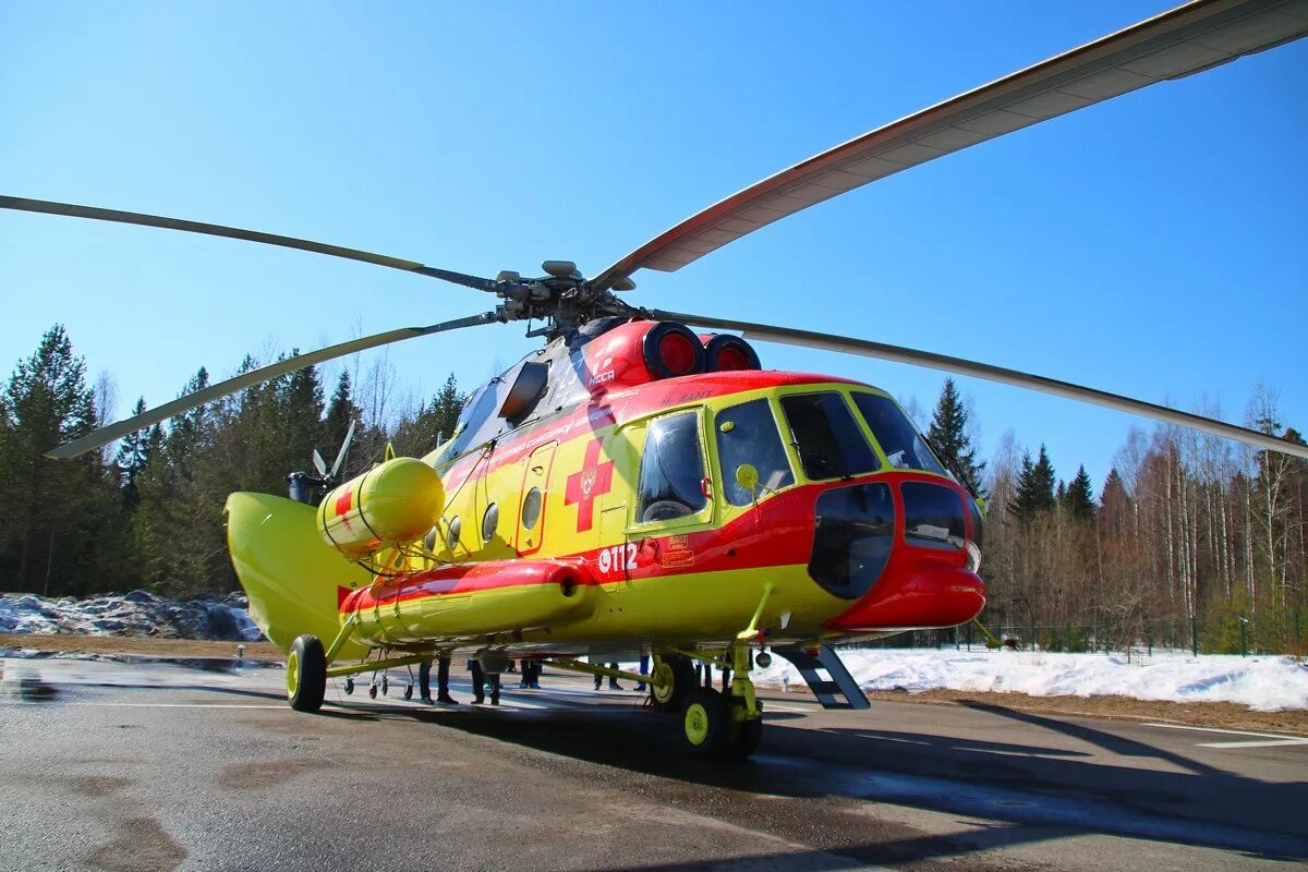 Ми 8. Ми 8 карелия. Ми8 вертолет карелия. Ми8 вертолет карелия. Ми 8 карелия.