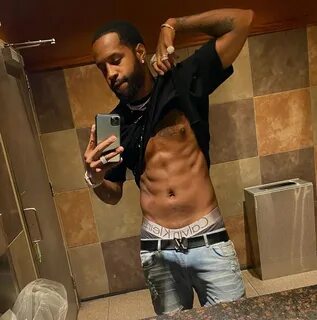 safaree and his jamaican beef patty got him rich af (will the rest?) inside...