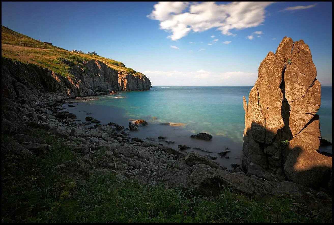 Владивосток приморский край фото. Бухта Гамова Приморский край. Мыс Гамова Приморский край. Бухта красная скала Приморский край. Бухта Тихая Приморский край.