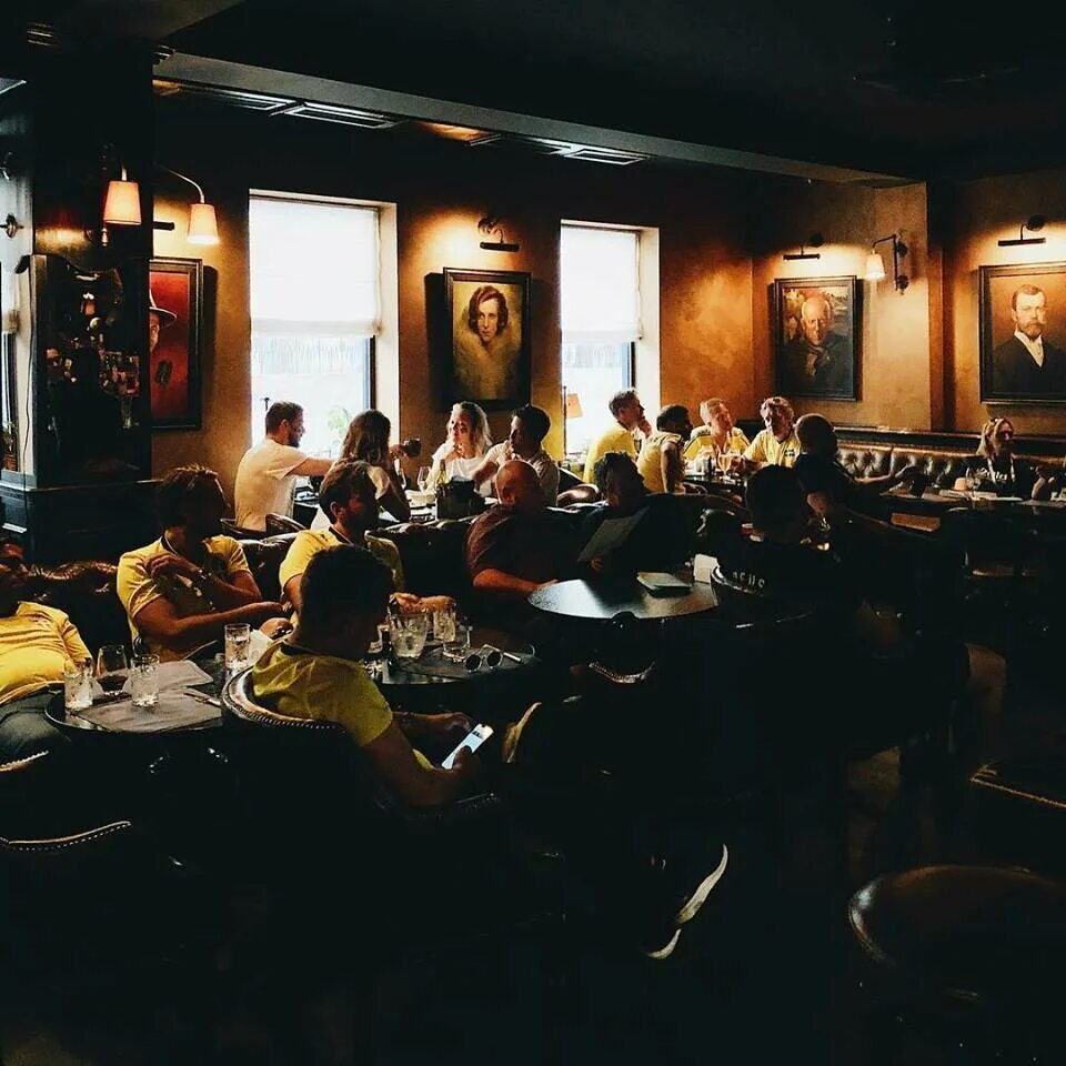 Фрэнки нижний новгород. Franky bar нижний новгород. Фрэнки бар нижний новгород. Нижний новгород улица звездинка 10в franky. Ресторан фрэнки нижний новгород.