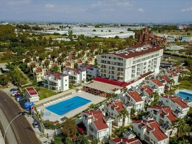 Отель elijah hotel 3*. Майя ворлд парк белек. Maya world park 5 белек. Отель maya world park. Iq belek) 4*.