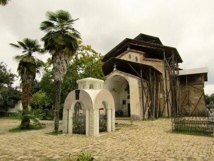 Лыхненский храм