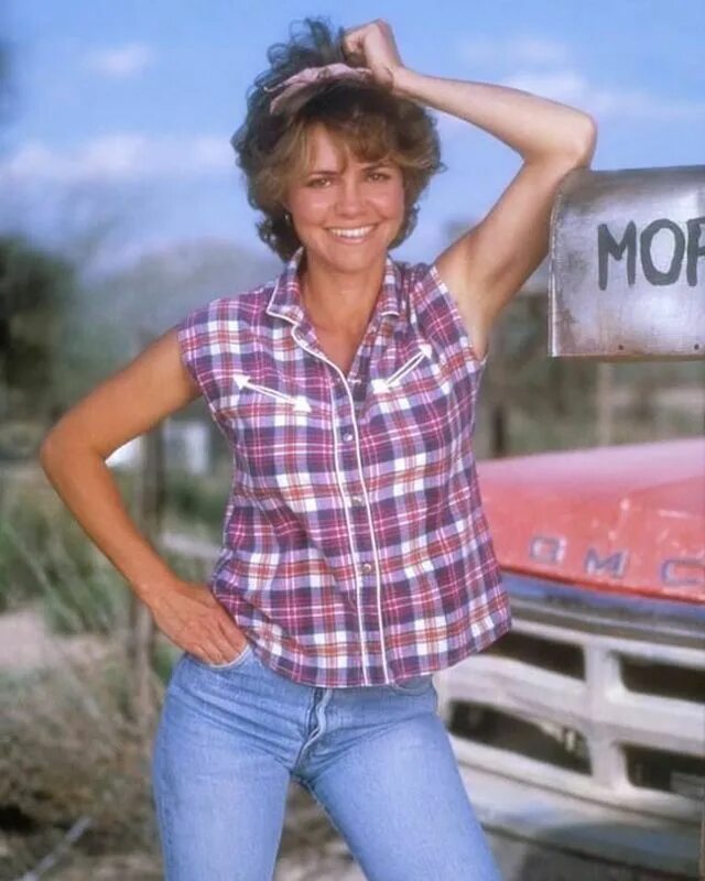 Every day sally. Салли филд. 1985 салли филд. салли филд (sally field) салли филд. sally field в молодости.