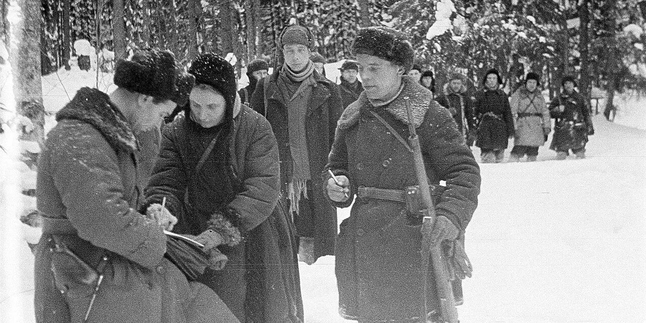 Движение во время вов. Партизанское движение 1941-1945. Партизаны Подмосковья 1941-1942. Партизаны 1941 Партизаны. Партизаны 1942.