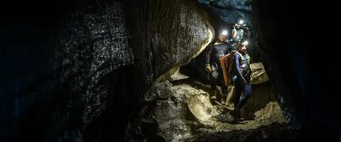 Ужасы пещера горы