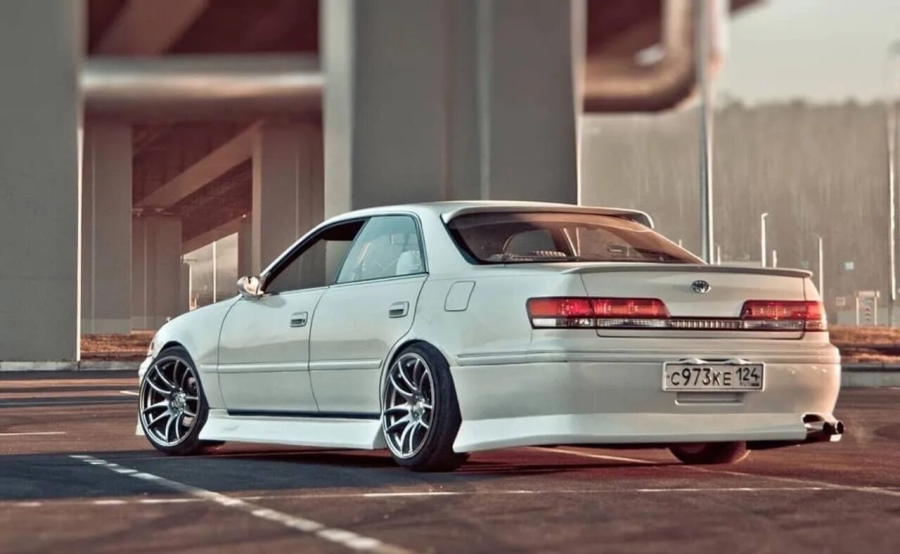 Mark 2 jzx100 Tourer v. Mark 2 10