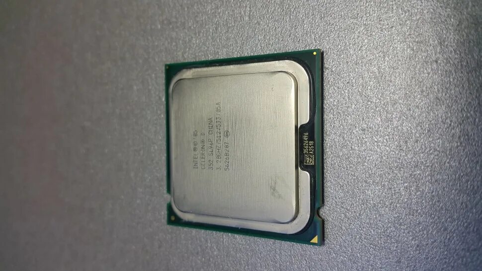 Intel Celeron d352. Intel Celeron 352. Intel 02 Celeron. Процессор Intel m 03 Celeron d.
