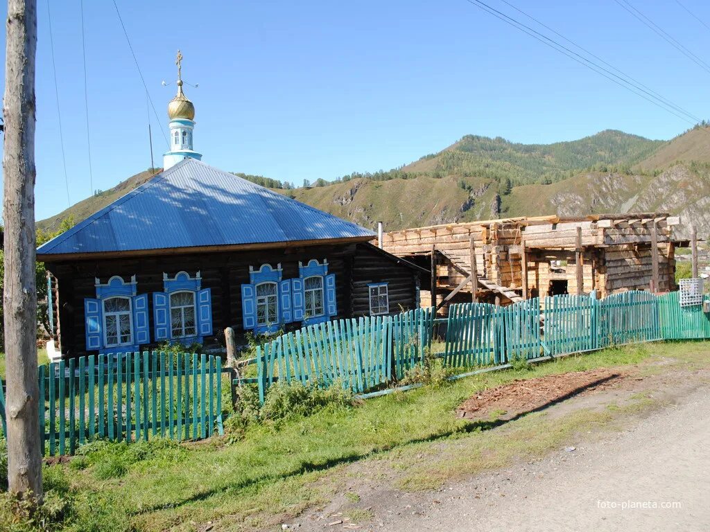 Горно алтайск шебалино. Шебалино горный Алтай. Церковь Успения Пресвятой Богородицы, село Шебалино. Шебалинский район, Шебалино село,. Успенская Церковь с. Шебалино.