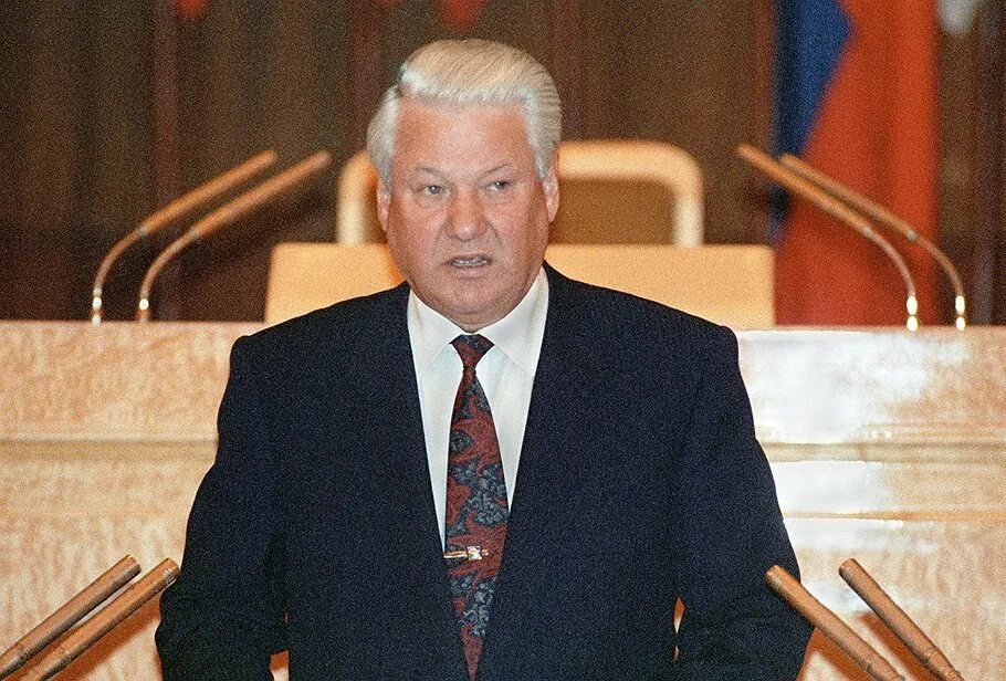 Боис Николаевич Ельцин. Россия в президентство б н ельцина