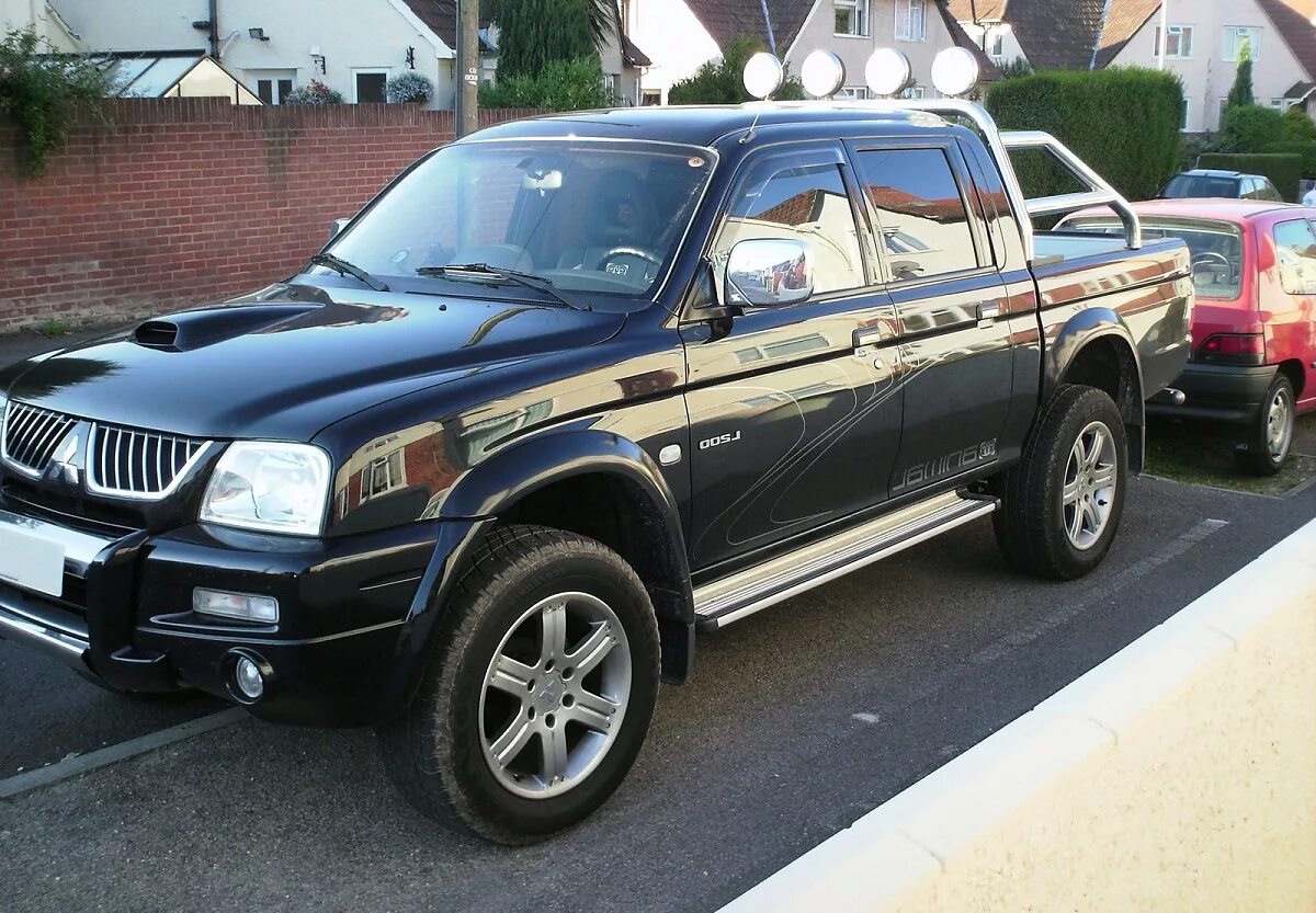 Mitsubishi l200 1996. Mitsubishi l200 1996-2005. Митсубиси л200 2006. Мицубиси л200 2005.