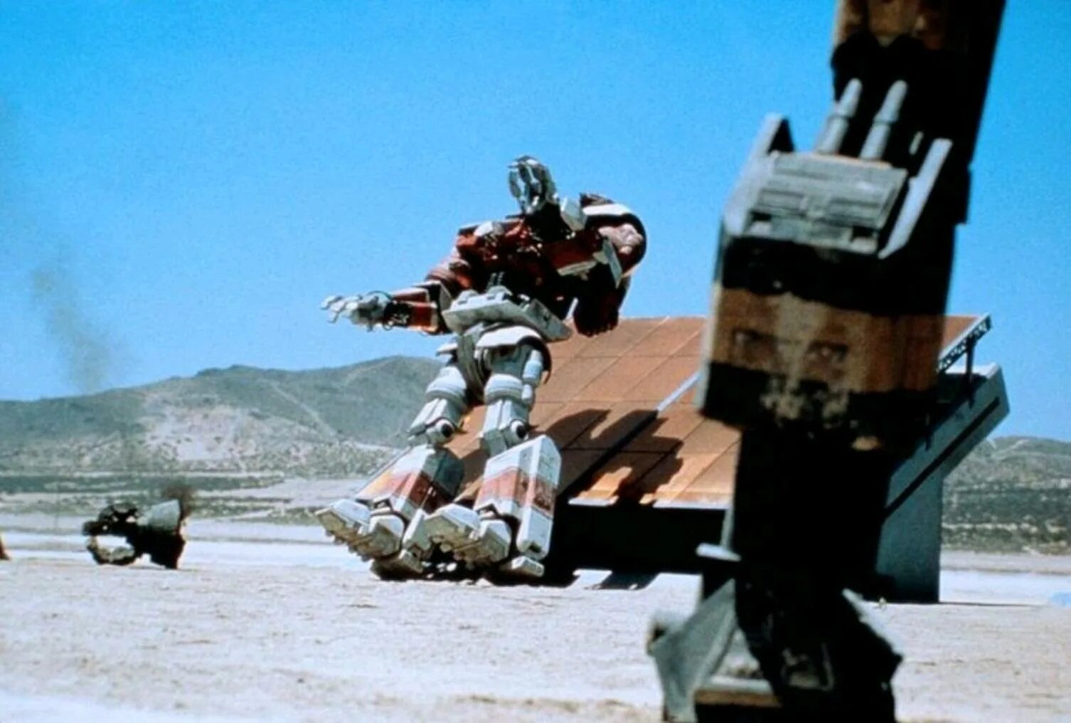 Робот джокс 1989. Робот Джокс (1990) (Robot Jox).