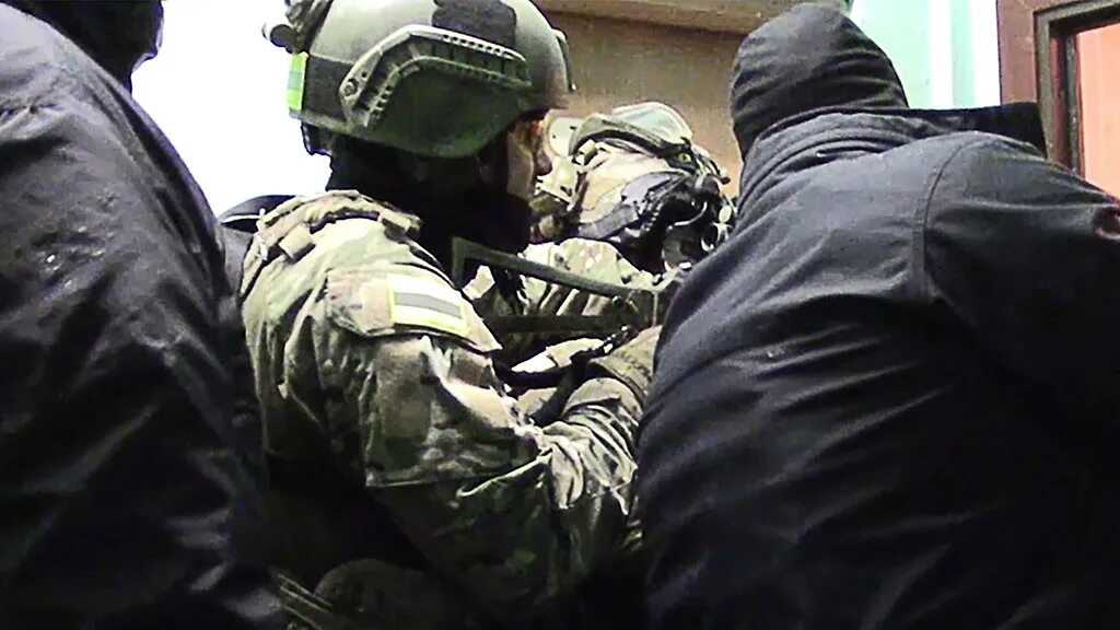 Видео террористов ростов. Видео террористов ростов. Вандализм. В ростове задержали террористов. Видео террористов ростов.