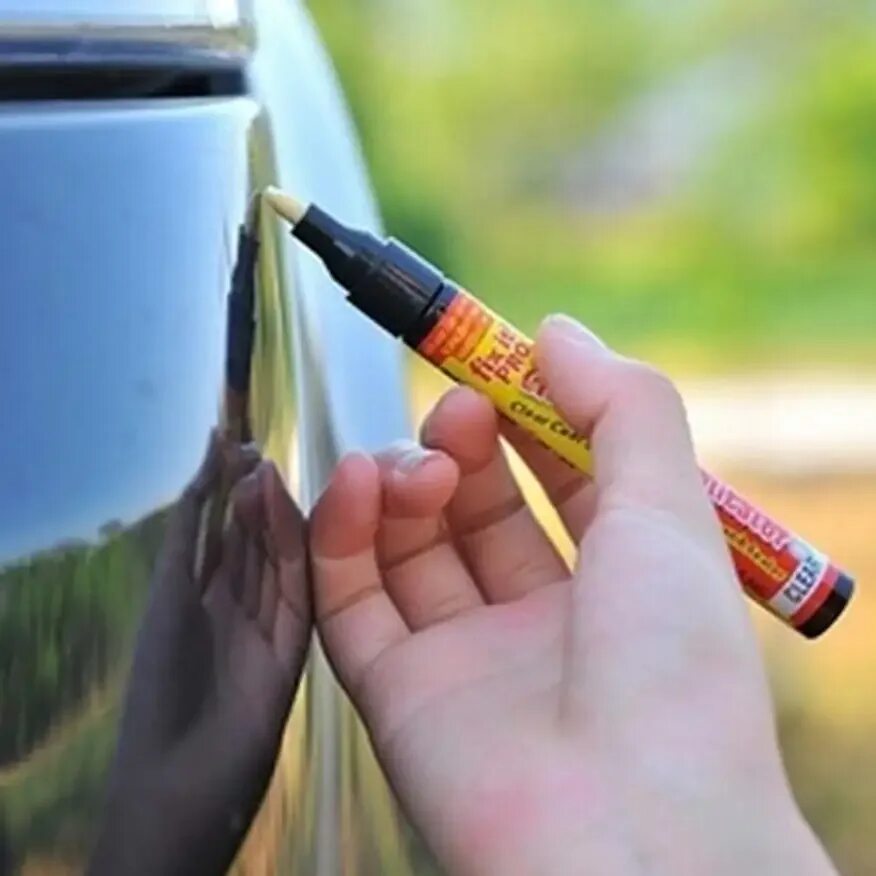 Car pens. Карандаш для царапин на автомобиле. Краска для царапин на машине. Карандаш для царапин на автомобиле черный. Царапины на краске.