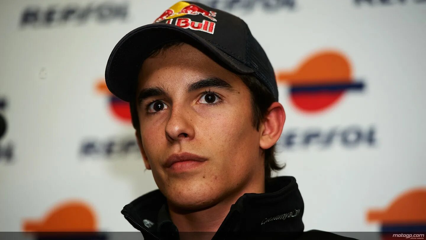 Дайана маркес. Марком маркесом. Команда repsol гоночная. Марком маркесом. Хонда гонщик.