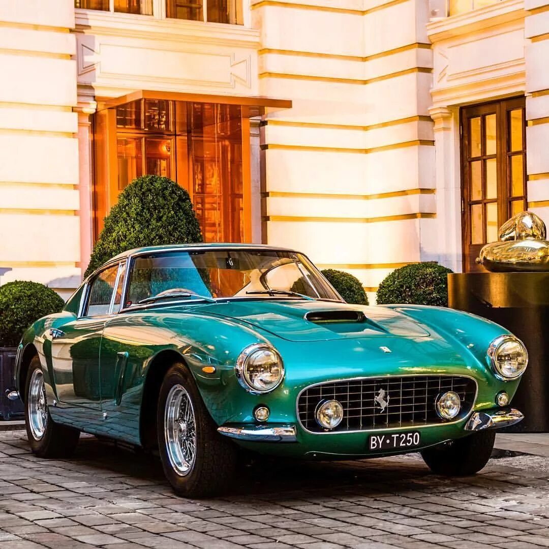 Big best cars. 1956 Ferrari 250 gt Berlinetta. Ferrari 250 gt Zagato. Феррари 250 2022. Ferrari gt 250 1959.