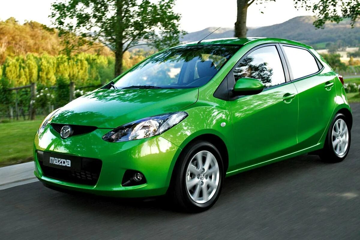 Недорогие машины механика. Mazda 2 2007. Мазда 2 Демио 2008. Мазда 2 1.5 2008г. Мазда 2 хэтчбек автомат.