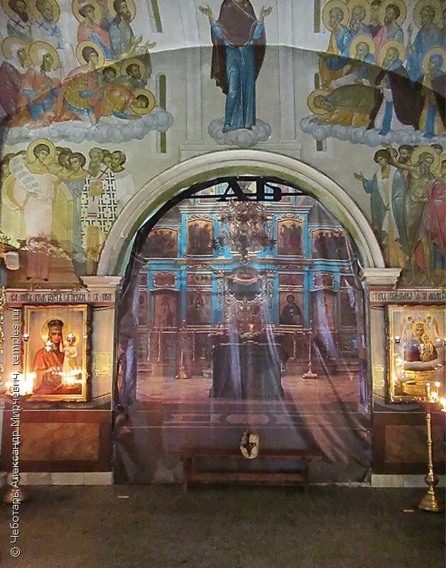 храм живоносный источник в царицыно. царицыно церковь служба. царицыно церковь служба. царицыно церковь служба. храм в музее заповеднике царицыно.