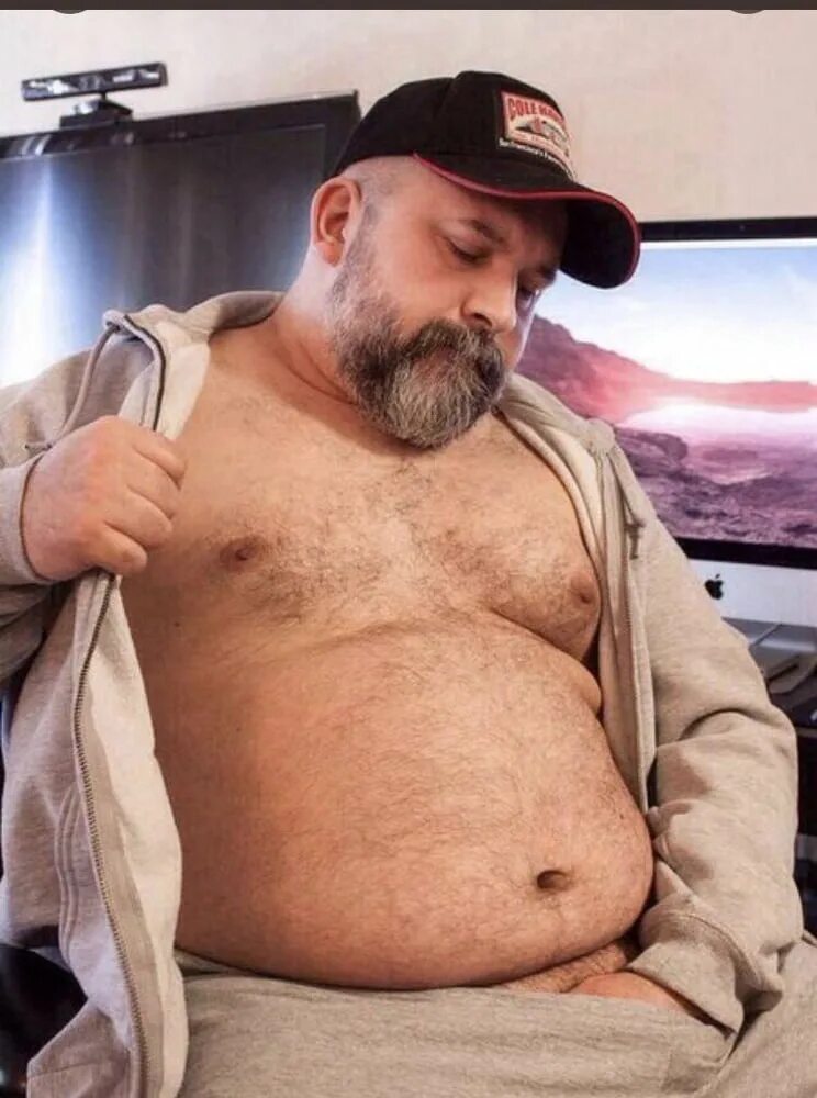 Daddies fat gays. Дэдди Беар. Bear Daddy большой.