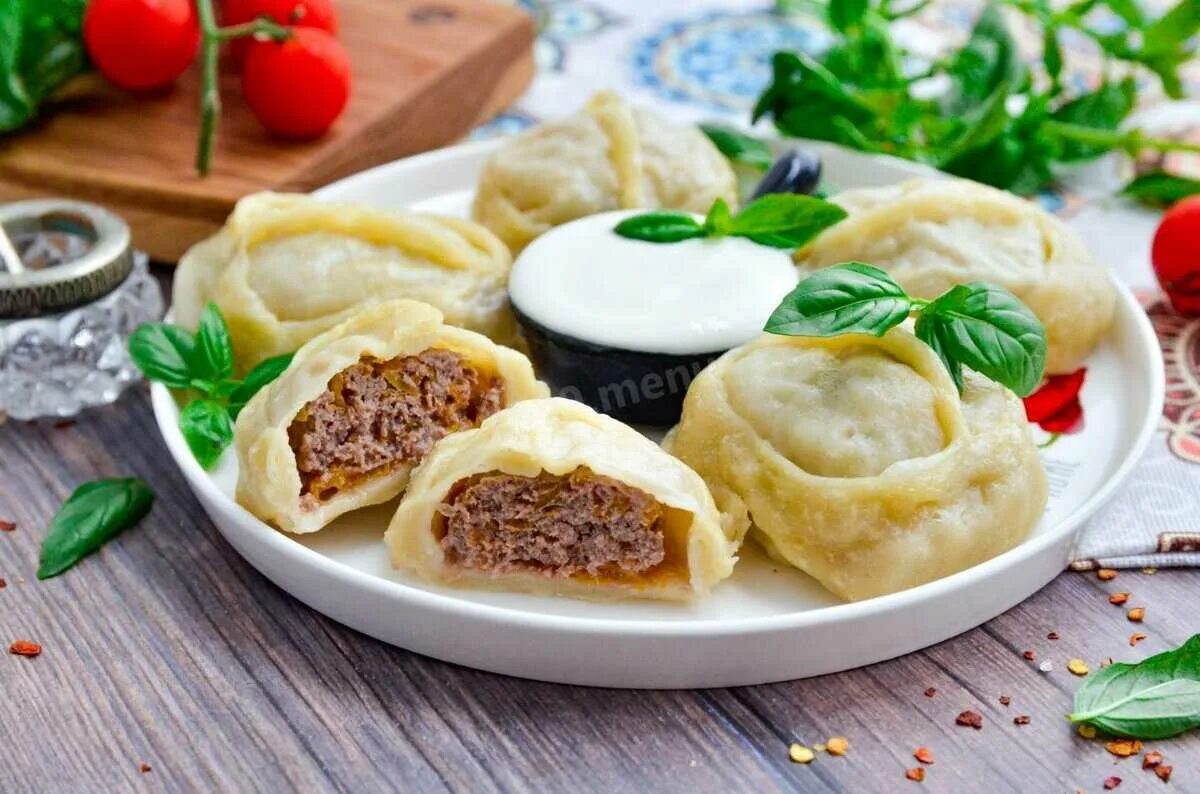 Рецепт мантов с фаршем и луком