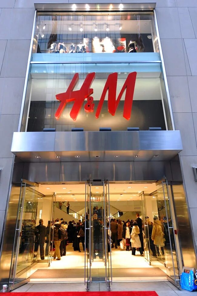 H&M. Магазин HM. Магазин н m. H M магазин одежды. H m shopping