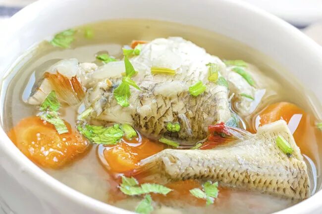 Уху жж. Суп Сопа де Пескадо. Уха Рыбацкая. • Рыбная похлёбка (caldo de pescado). Сервировка ухи.