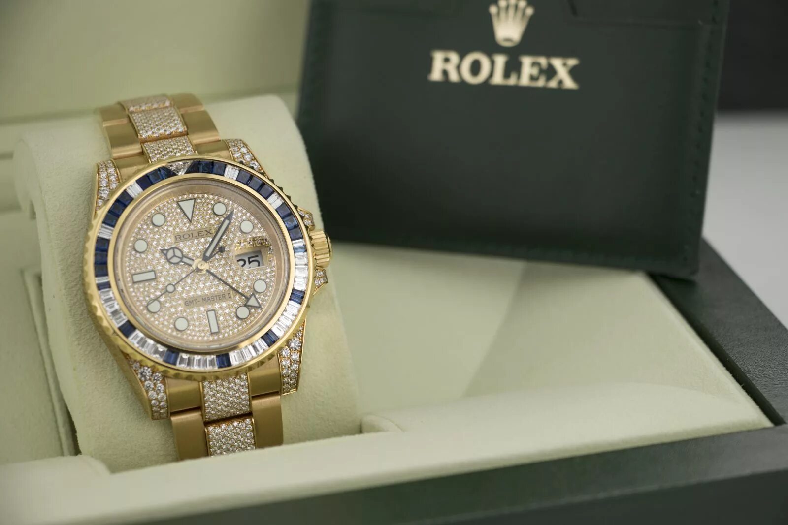 Часы дорогой фирмы. Швейцария ролекс. Rolex watch. Ролекс Женева. Rolex Boutique часы.