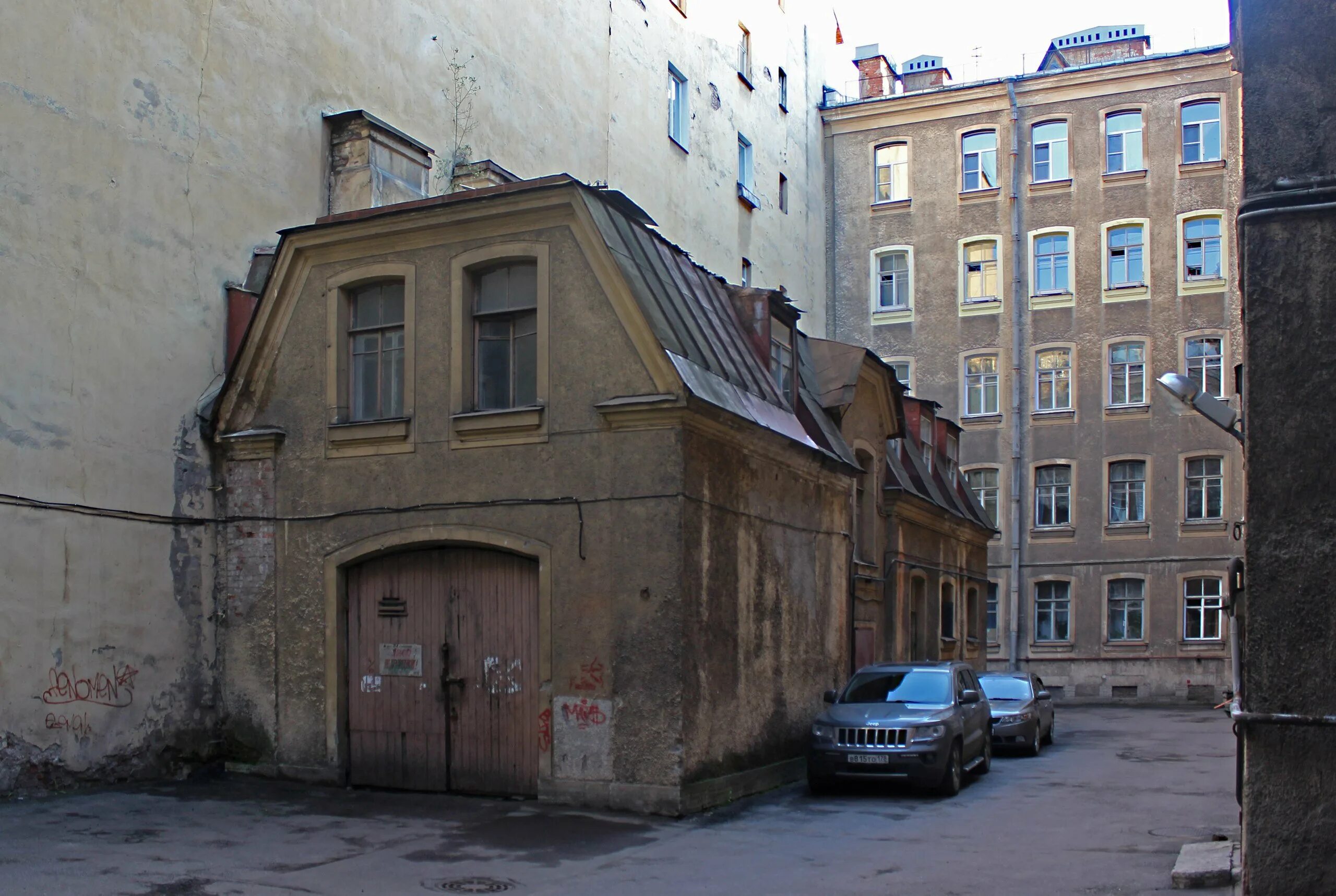 Старые здания спб
