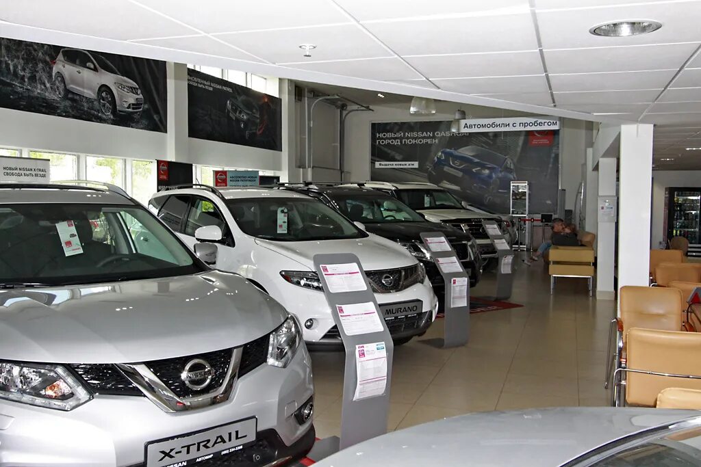 Автомир крылатское с пробегом. Салон ниссан в крылатском. официальный дилер автомир. дилерский центр ниссан в москве. автоцентр ниссан автомир дв.