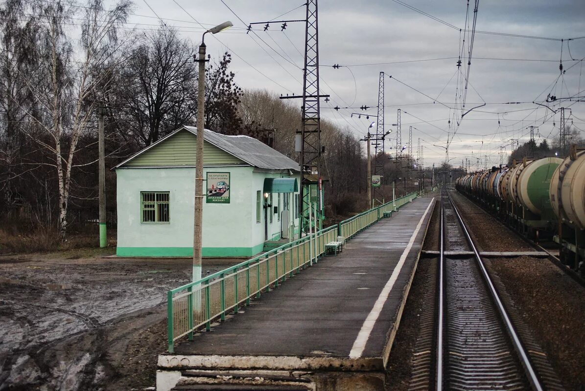 Погода в алпатьево. Станция Рышково Курск. Платформа Алпатьево. Рышково ЖД станция. Алпатьево ЖД станция.