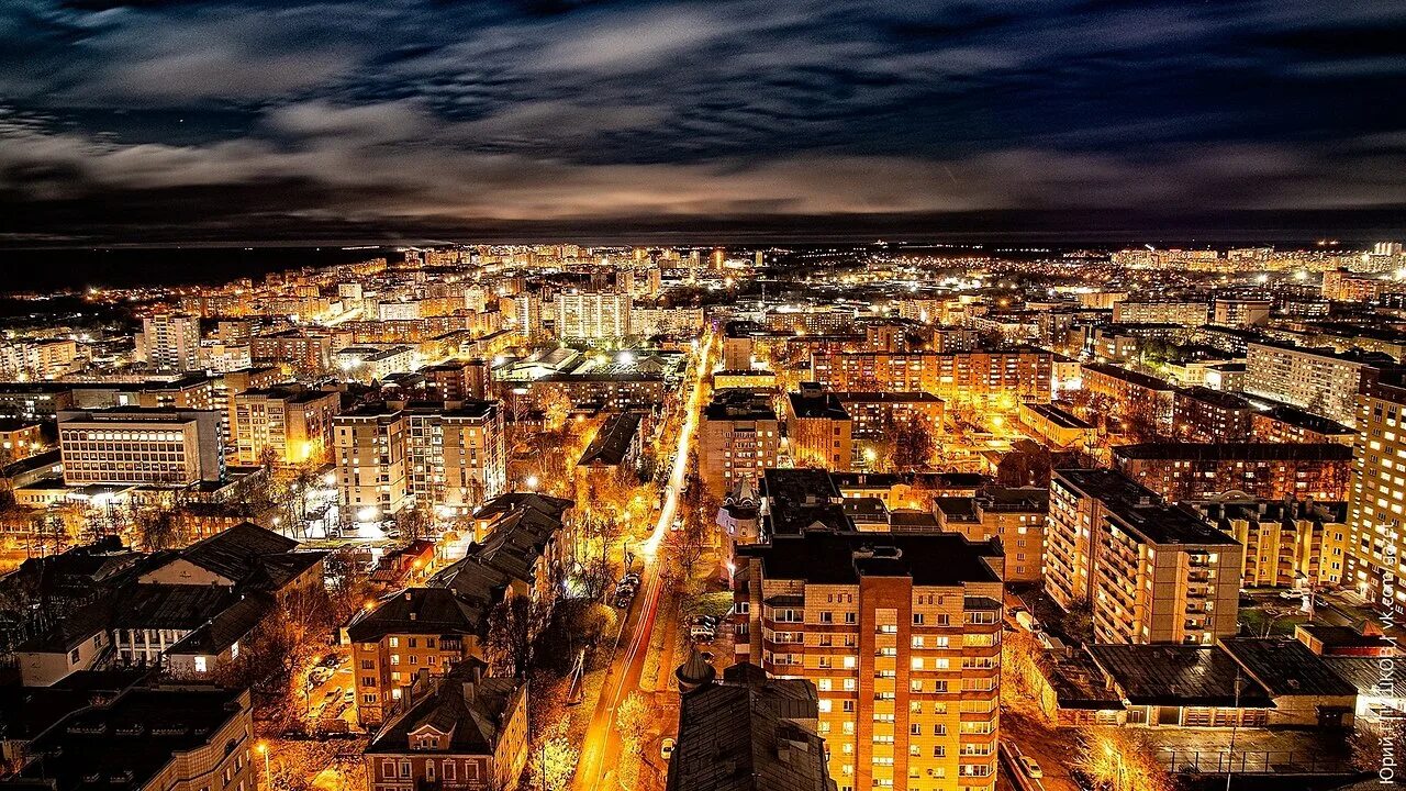 киров с высоты. город киров кировская область. кирово время сейчас. торговый центр просторы киров. киров красивые виды.