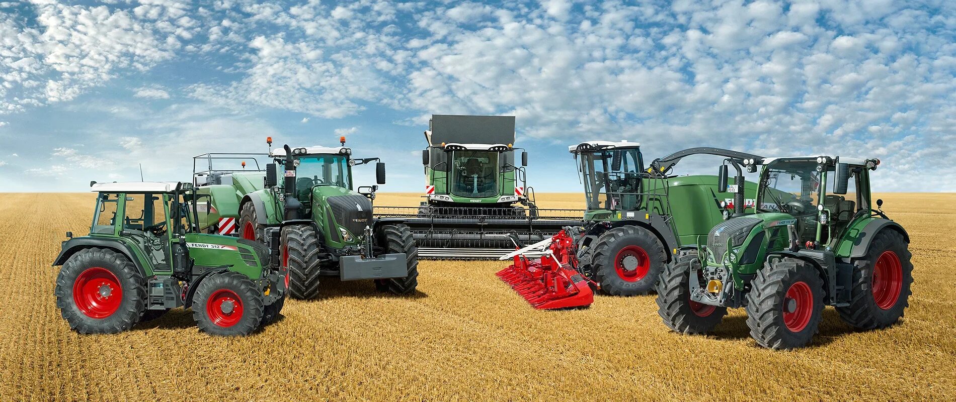 где много тракторов. 1 завод изготовитель. где много тракторов. много тракторов. где много тракторов.