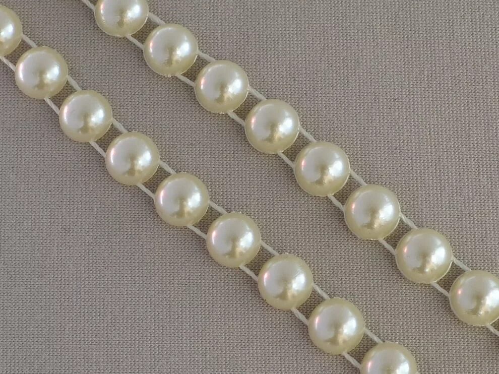 Декоративный жемчуг. Тесьма с жемчугом. Пуговица с бусинкой. Набор из бусин пластиковых. Жемчужная тесьма.